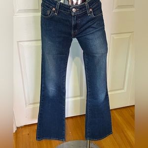 Levi’s 518 Jeans